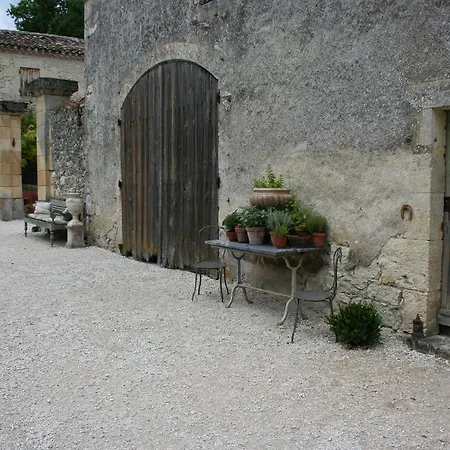 Manoir Le Bigourda فندق مبيت وإفطار *