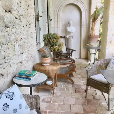 Manoir Le Bigourda فندق مبيت وإفطار *
